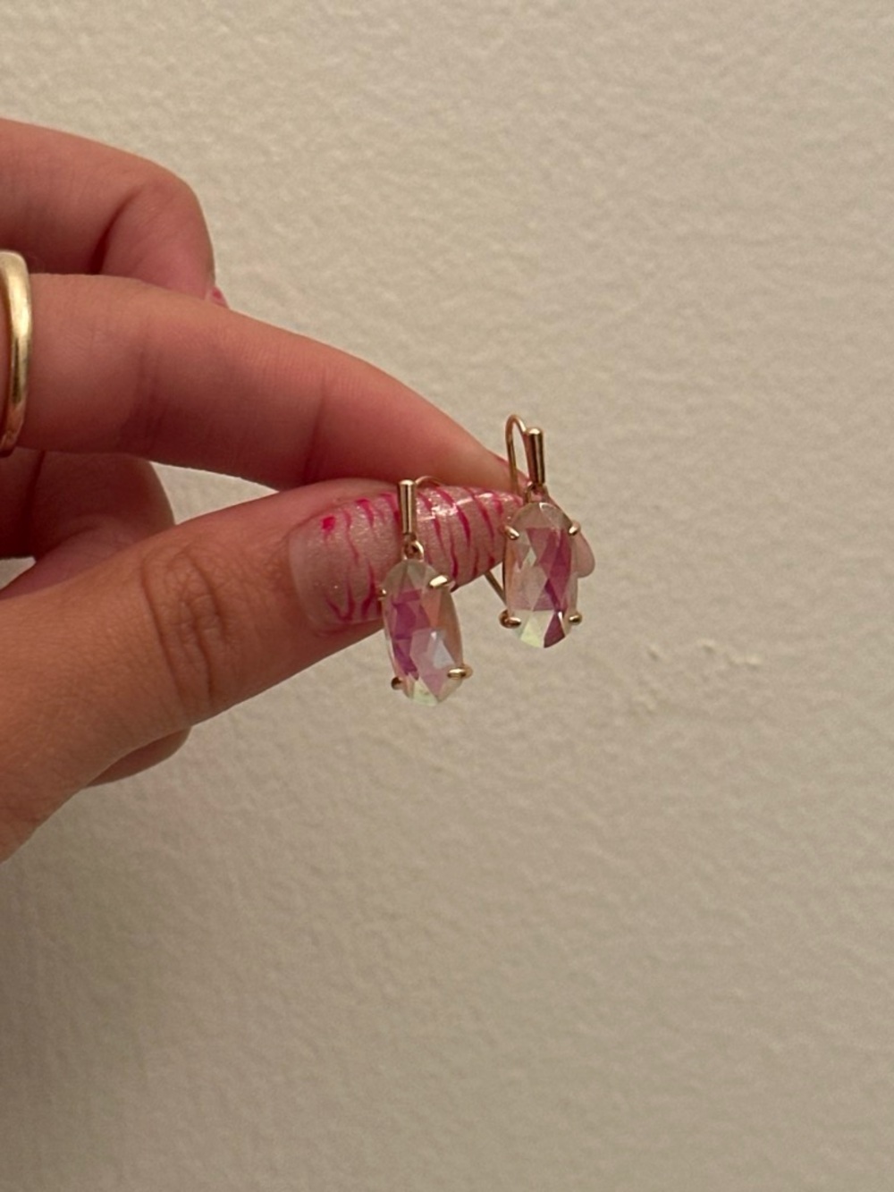 Kendra Scott Lee Rose Gold Drop Earrings in Dichroic Glass - Picture 2 of 2